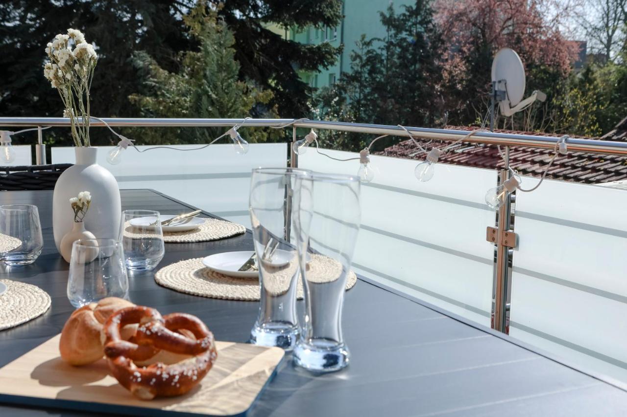 Lumen Homes - Design-Apt. Nahe Audi Und Altstadt, 3 Zimmer, Netflix 因戈尔施塔特 外观 照片