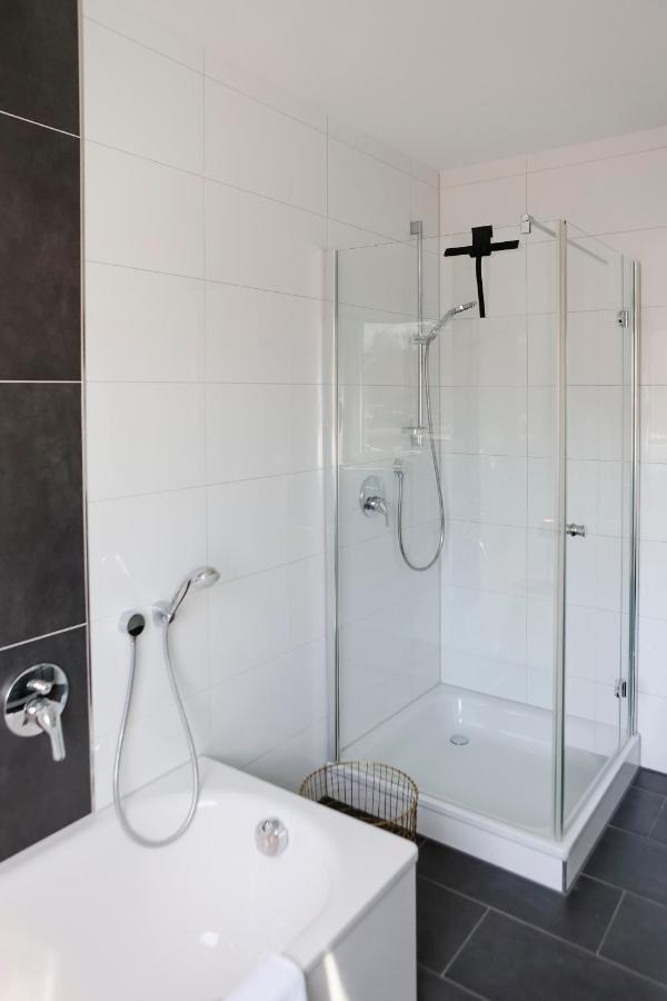 Lumen Homes - Design-Apt. Nahe Audi Und Altstadt, 3 Zimmer, Netflix 因戈尔施塔特 外观 照片